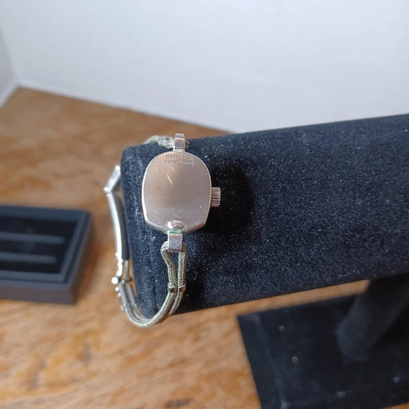 VINTAGE Hamilton Women's 10K Gold Filled Swiss Manual Wind Watch tested running - Picture 5 of 6